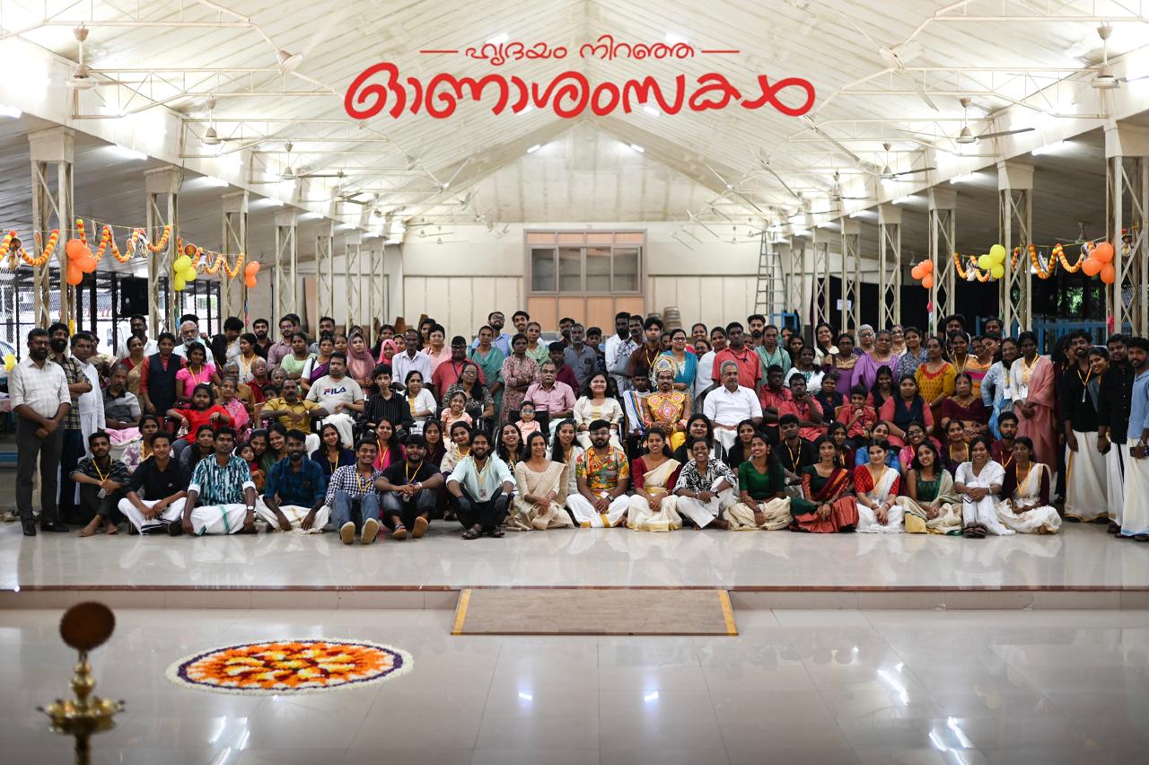 Snehavarnangal Onam